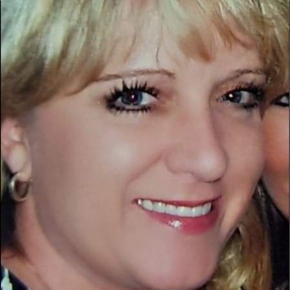 Meet your Posher, Audrey - Picture 1 of 1